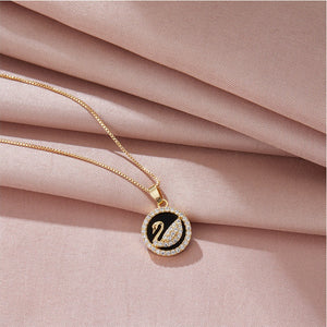 Swaning over you Necklace
